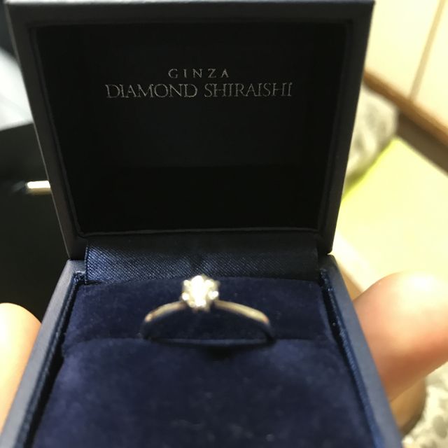 【銀座ダイヤモンドシライシの口コミ】 2店舗で迷っていたが店員さんのわかりやすい説明が決め手でした。あとはサ…