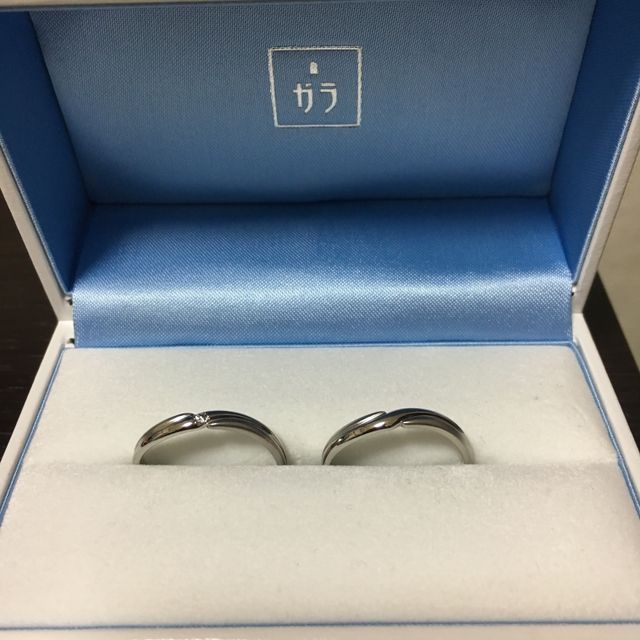 【GALA JEWELRY(ガラジュエリー)の口コミ】 シンプルなデザインで、との希望を言った所何種類か見せて貰い、その内か…