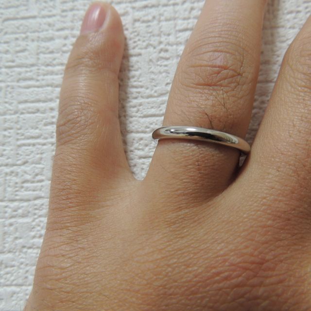 【ブルガリ(BVLGARI)の口コミ】 ①シンプルなデザインでイメージに合う指輪だったため。
②婚約指輪を購入し…