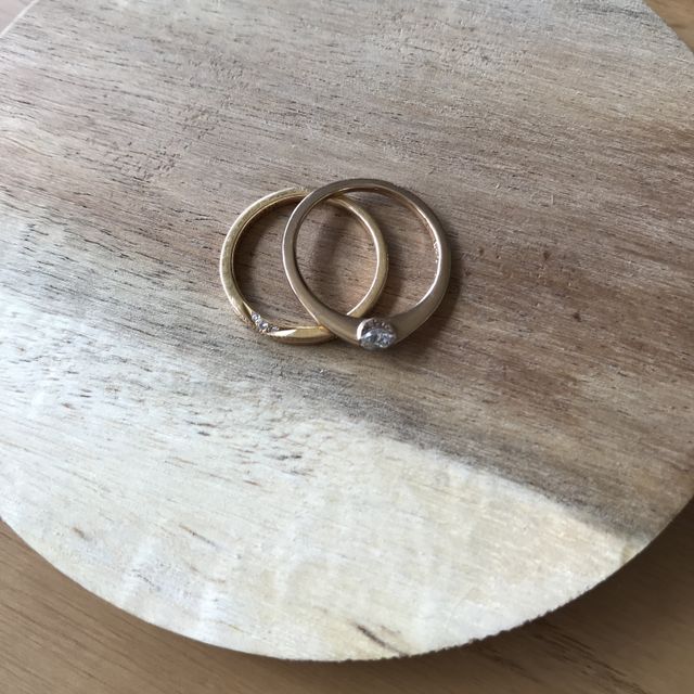 【Love Bond(ラブボンド)の口コミ】 婚約指輪をネットで見つけて、「これがいい！」と一目惚れしました。
ダイ…