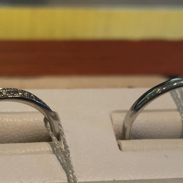 【festaria bijou SOPHIA(フェスタリア ビジュソフィア)の口コミ】 ダイアモンドがたくさん入っていてとても綺麗でした。デザインもシンプル…