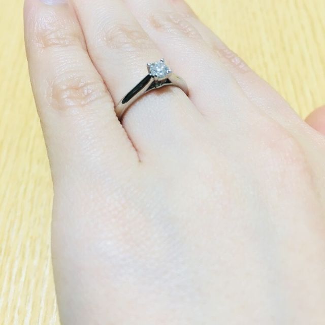 【カルティエ(Cartier)の口コミ】 大きすぎず小さすぎない丁度いいサイズのダイヤが、普段お出かけの際など…