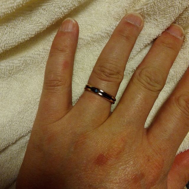 【MIORING(ミオリング)の口コミ】 店舗には数多くのリングがあり、色々目移りしたけど、一番初めに気になっ…