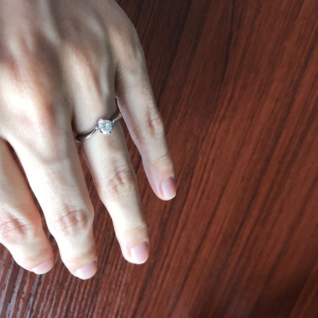 【4℃ BRIDAL(ヨンドシーブライダル)の口コミ】 ４℃の他に、カナル４℃やサマンサティアラブライダルなどのブランドを検討…