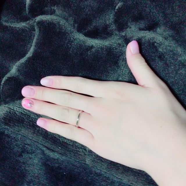 【アイプリモ(I-PRIMO)の口コミ】 シンプルで一部にゴールドが入っている指輪を探していました。
そして、旦…