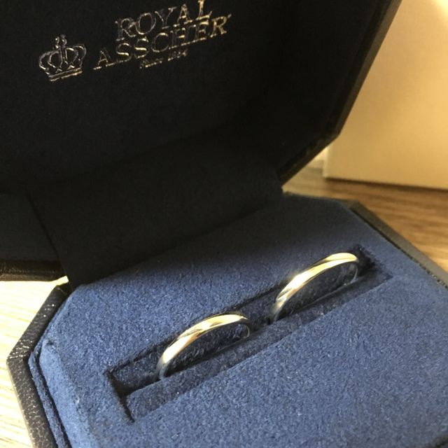 【ROYAL ASSCHER(ロイヤル・アッシャー)の口コミ】 第一に結婚指輪はロイヤルアッシャーがいい！という希望がありブランドは…