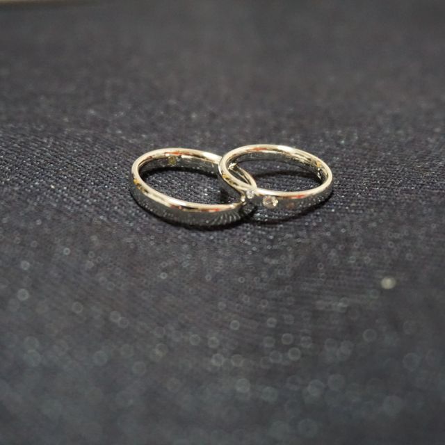 【カオキ　ダイヤモンド専門卸直営店の口コミ】 誕生石埋め込みの、表面にダイヤモンドを
埋め込みしたデザインがしたくて…