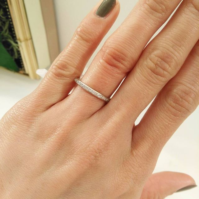 【CHARMY(チャーミー)の口コミ】 鍛造の結婚指輪を探していたところ、デザインもシンプルでとても気に入り…