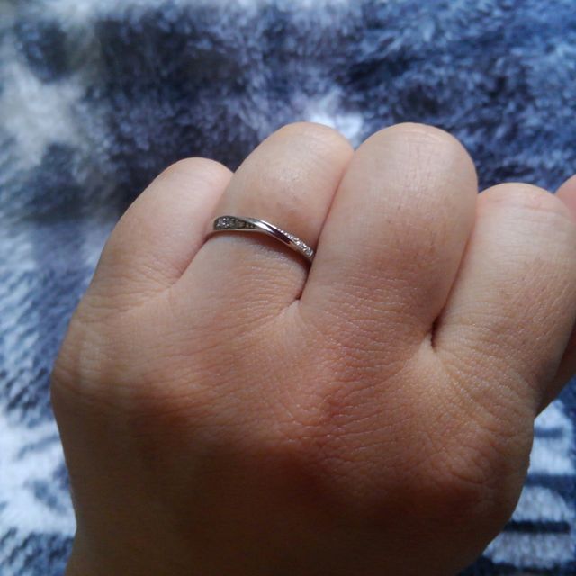 【KITAGAWA(キタガワ)の口コミ】 ダイヤが入っているのですが、あまりキラキラして派手になりすぎることが…