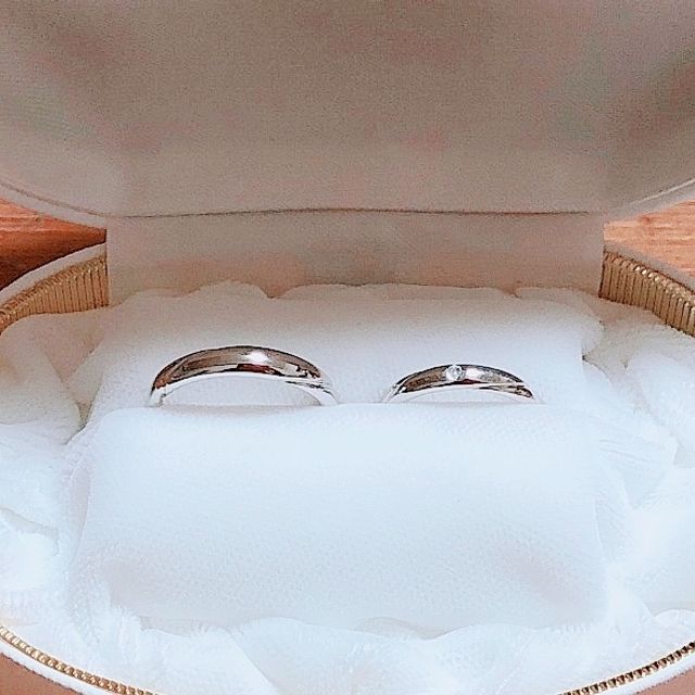 【カオキ　ダイヤモンド専門卸直営店の口コミ】 婚約指輪と結婚指輪をセットで購入したかったので、婚約指輪に合うデザイ…