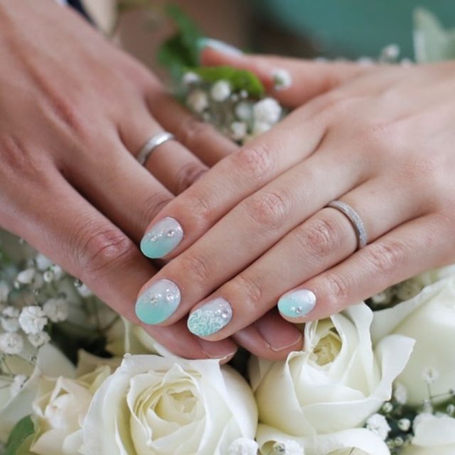 【e.m.の口コミ】 人と被らないような、でもシンプルなデザインの指輪を探していました。
こ…