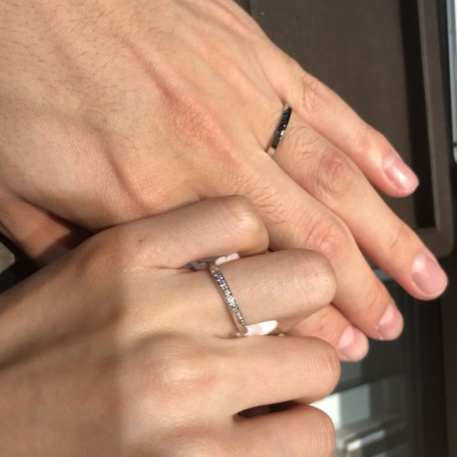 【アイプリモ(I-PRIMO)の口コミ】 一筋のダイアが流れるように配置されていながらもシンプルで、目立ちすぎ…