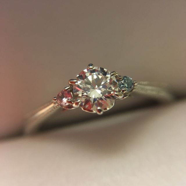 【GALA JEWELRY(ガラジュエリー)の口コミ】 婚約指輪はいらないと彼に言っていたのですが、結婚指輪を探している時に…