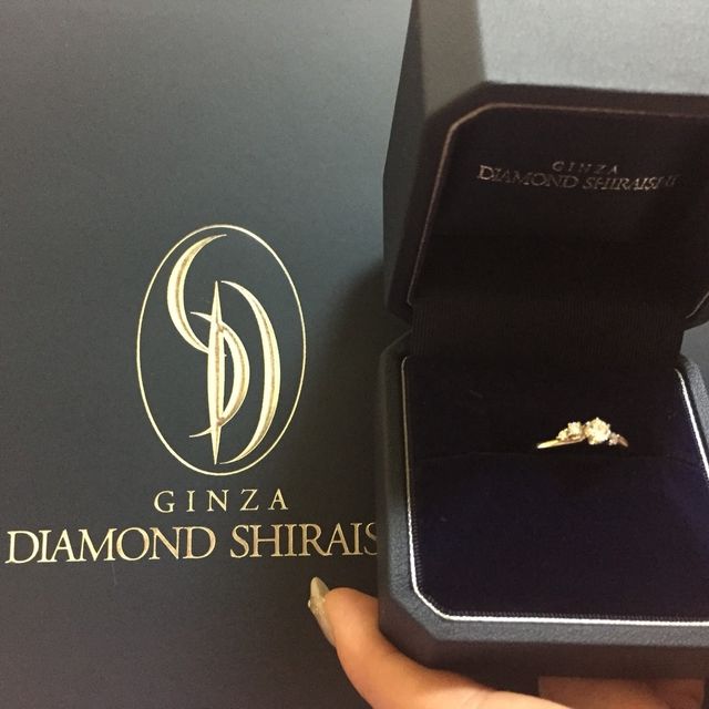 【銀座ダイヤモンドシライシの口コミ】 接客が良かった為
ほかのとこいこうとしたけど
接客がよかったから
他に行…
