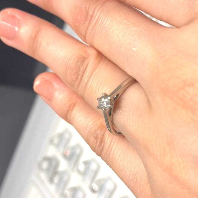 【銀座ダイヤモンドシライシの口コミ】 やはりダイヤモンドの質が非常に良いと感じました。色々なお店を見てまわ…