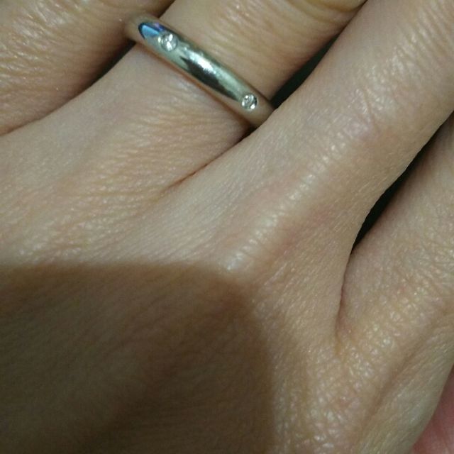 【NINA RICCI(ニナリッチ)の口コミ】 自分の指がピアノ指で、指の付け根よりも関節が太いため、どの指輪もはめ…