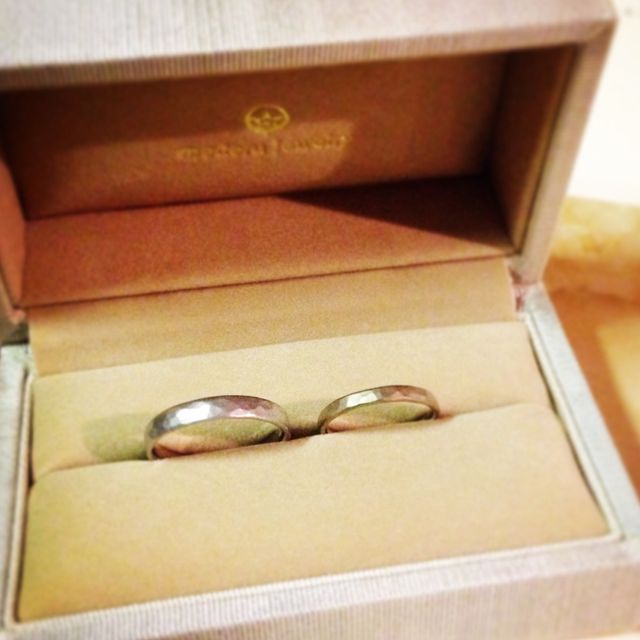 【メデルジュエリー(Mederu jewelry)の口コミ】 私は普段アクセサリーを身につけないので、ピカピカしたシルバーに抵抗が…