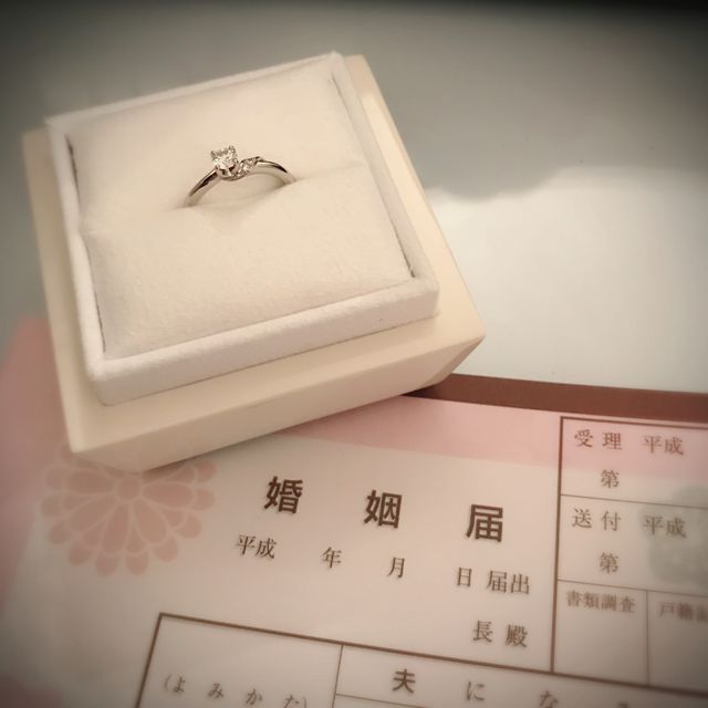 【LUCIE(ルシエ)の口コミ】 『優美に舞う』というコンセプトで、自分の名前が指輪のイメージに入って…