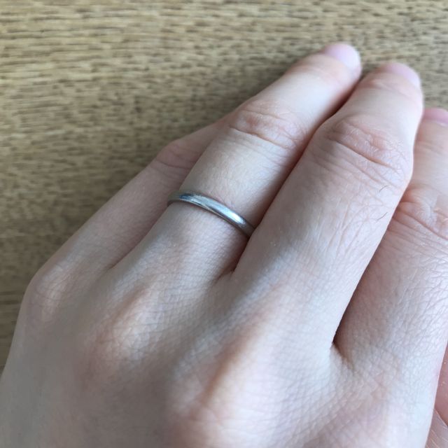【ティファニー(Tiffany & Co.)の口コミ】 結婚指輪にこだわりもなく、夫婦揃ってアクセサリーを見つける習慣がなか…