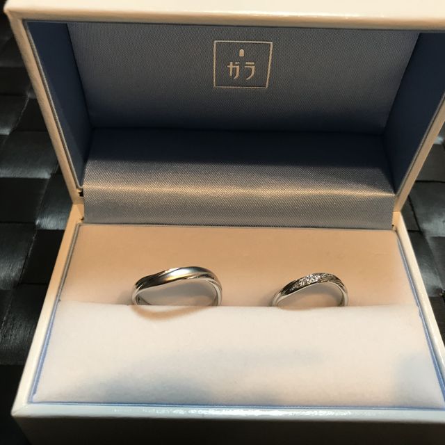 【GALA JEWELRY(ガラジュエリー)の口コミ】 シンプルな結婚指輪を探してましたが、いざシンプルなデザインの物をつけ…