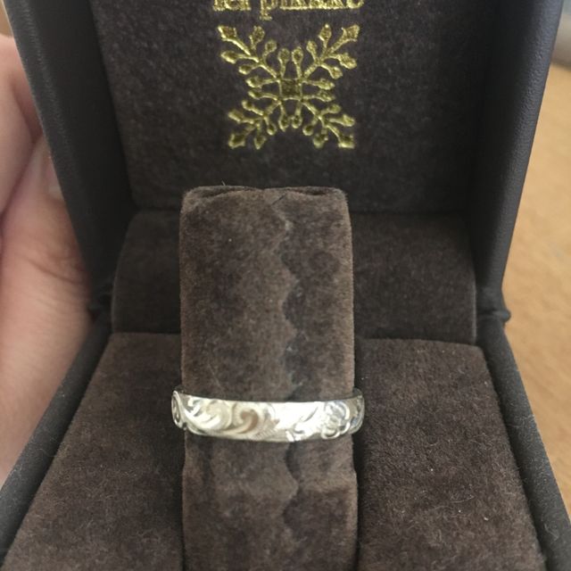 【lei pikake(レイピカケ)の口コミ】 元々ハワイアンジュエリーが好きで
決めていました！！
柄なども一つ一つ…