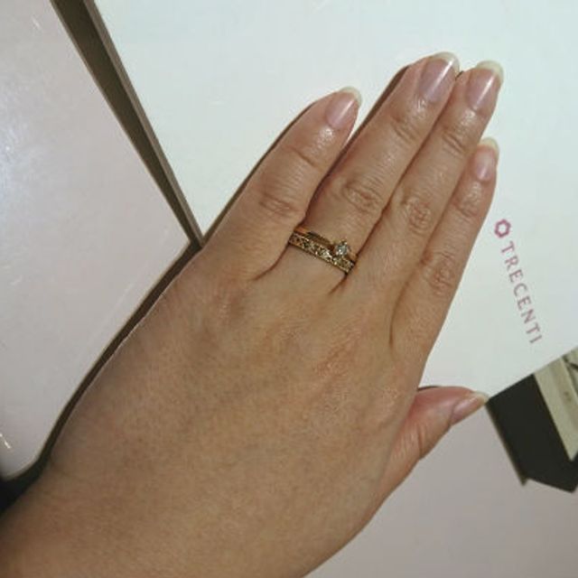 【TRECENTI(トレセンテ)の口コミ】 エレガントなデザインに一目惚れしました。早速試着したところピッタリと…