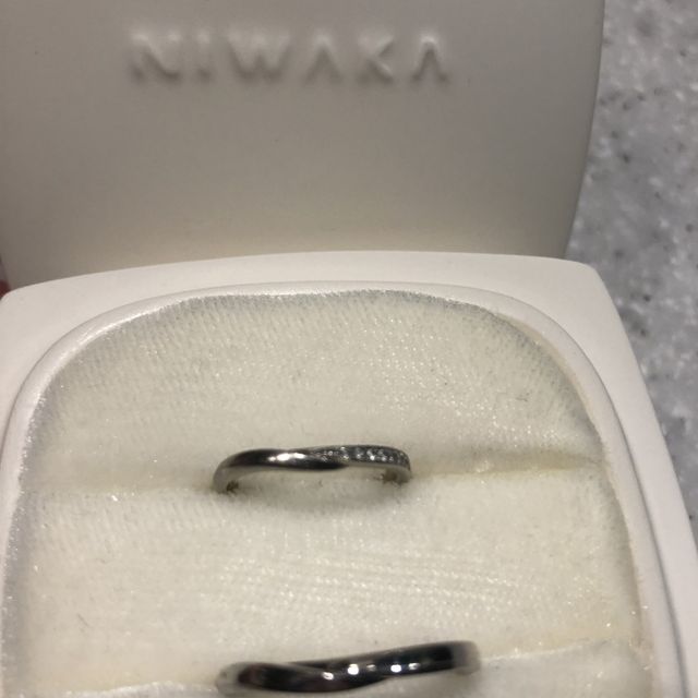 【俄(にわか)の口コミ】 特にブランドにはこだわりはなかったのですが、旦那さんがプロポーズのと…