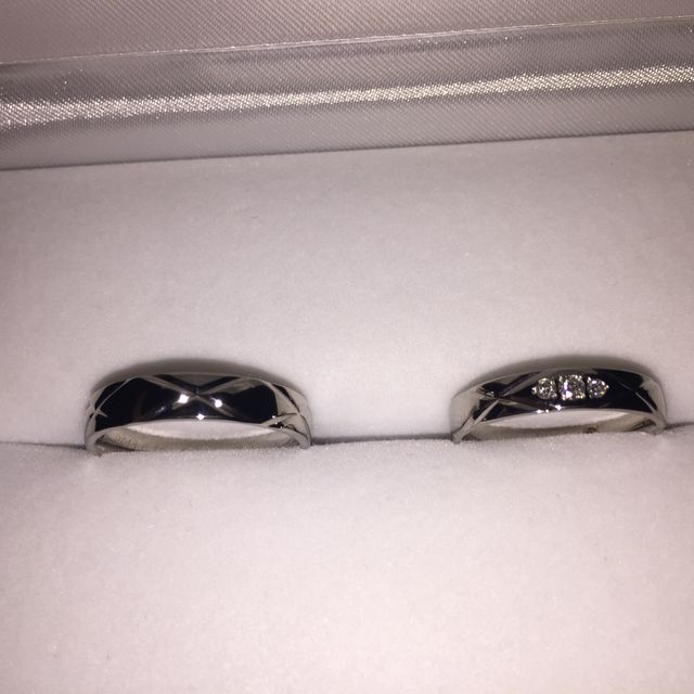 【Ptau(ピトー)の口コミ】 結婚指輪は、毎日付けるものなので着け心地の良さ重視と形状はフラットで3…