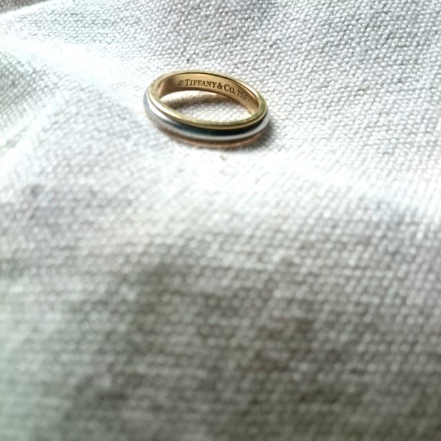 【ティファニー(Tiffany & Co.)の口コミ】 最初はピングゴールドの指輪が可愛いなと思っていたのですが、やっぱり丈…