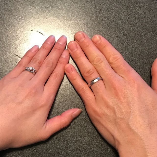 【宝石工房ヴァンモアの口コミ】 婚約指輪は相手のサイズがわかりませんでしたが、先にダイアモンドを買い…