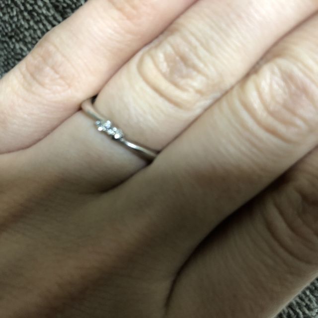 【A・D・A(エー・ディー・エー)の口コミ】 一目惚れで買いました。しかし、男性のものと好みが違い、ペアにはなりま…