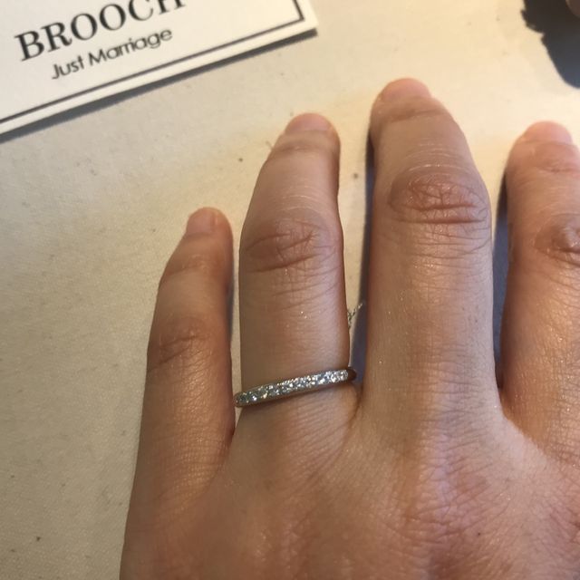 【BRIDGE(ブリッジ)の口コミ】 こちらの指輪はエクセレントカットのダイヤモンドを使ってるのが売りらし…
