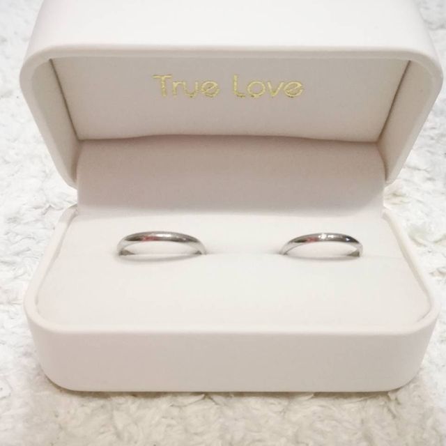 【True Love(トゥルーラブ)の口コミ】 シンプルなデザインを探しており、複数ある中からこちらを選びました。シ…