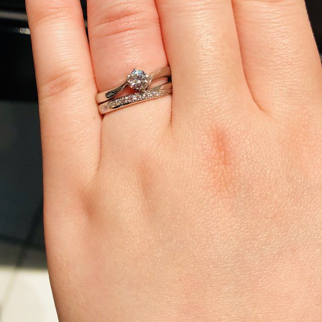 【エクセルコダイヤモンド(EXELCO DIAMOND)の口コミ】 挙式相談をしていた時に、ブライダルリングフェアをお勧め頂きお伺いしま…