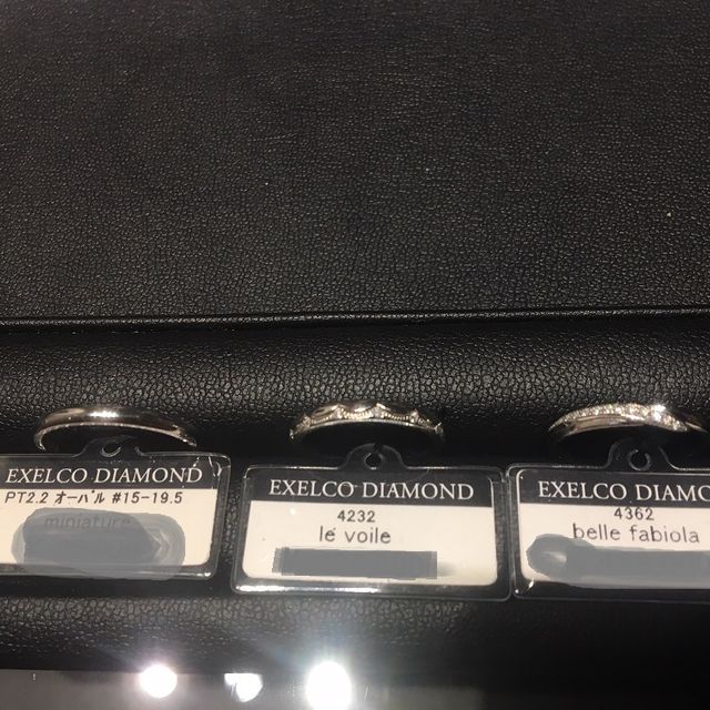 【エクセルコダイヤモンド(EXELCO DIAMOND)の口コミ】 カタログで見た時からデザインに魅かれていました。実際に付けてみて良い…