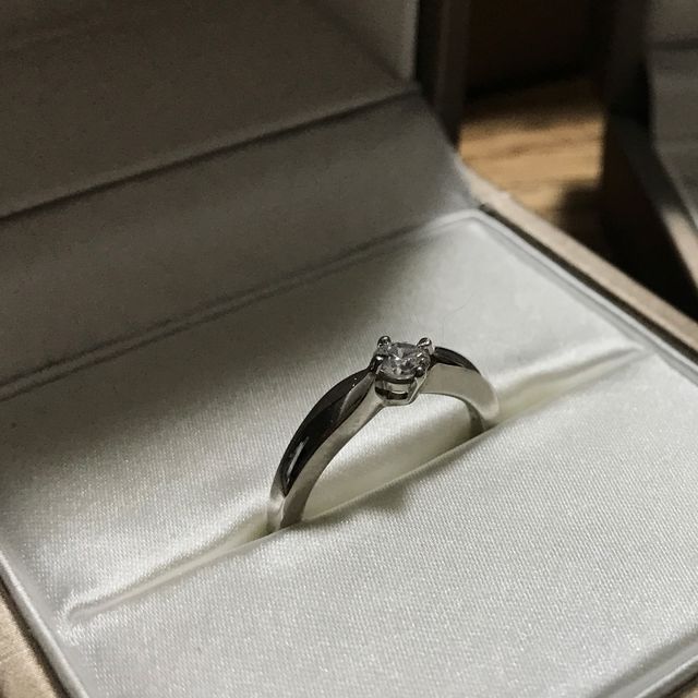 【ブルガリ(BVLGARI)の口コミ】 年を重ねても長く愛用できるデザインを選びたくて、いくつかのブランド店…