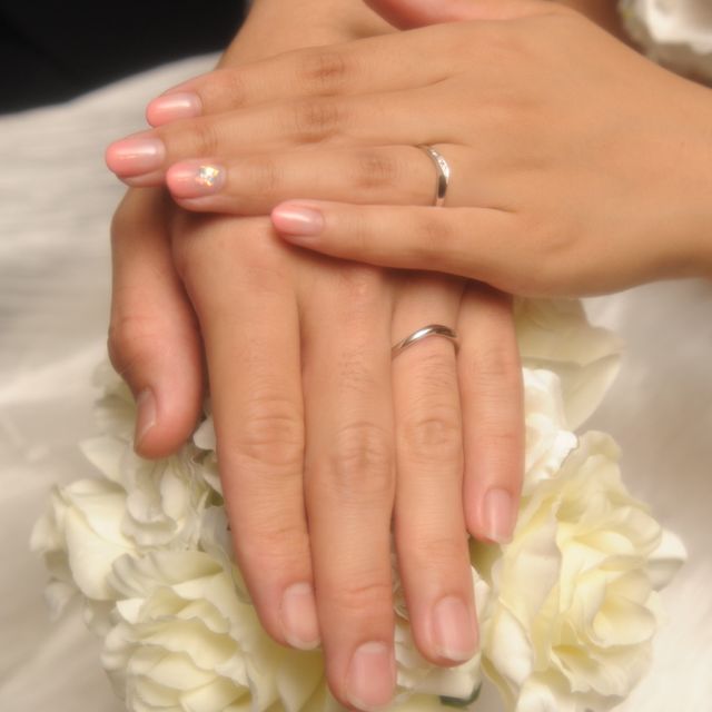 【アンジェリックフォセッテ(Angelique Fossette)の口コミ】 年を取っても付けていられる、シンプルなリングを探していました。
オーダ…