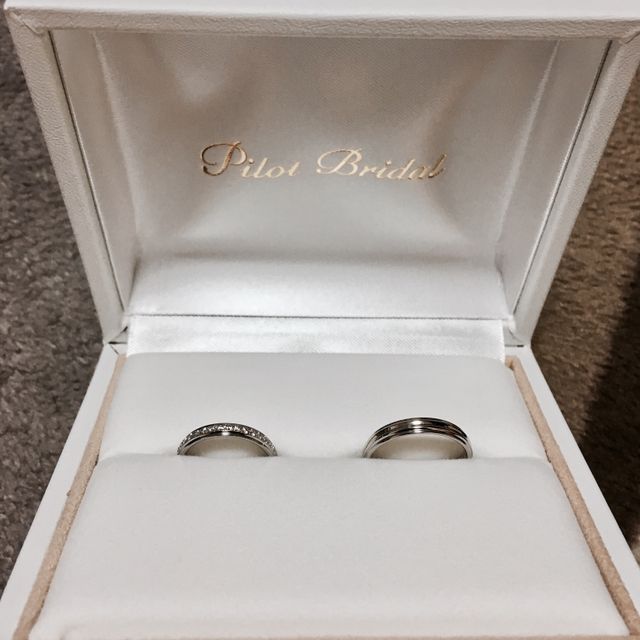 【PILOT BRIDAL(パイロットブライダル)の口コミ】 結婚指輪のイメージは、シンプルながらも輝きがあって一生大切に着け続け…