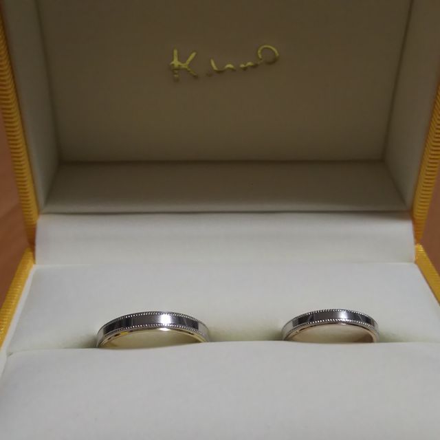 【ケイウノ ブライダル(K.UNO BRIDAL)の口コミ】 プラチナとPG・YGのコンビネーションが珍しく、指輪の幅もしっかりあった…