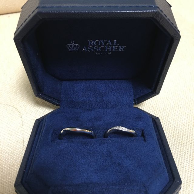 【ROYAL ASSCHER(ロイヤル・アッシャー)の口コミ】 他のブランドの物を試着する目的で、お店に来ました！
目的の指輪は、イメ…