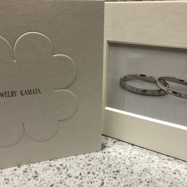 【JEWELRY  KAMATA(ジュエリーかまた)の口コミ】 他にはないデザイン。
彼がゴツゴツした感じのデザインが気に入って、他の…
