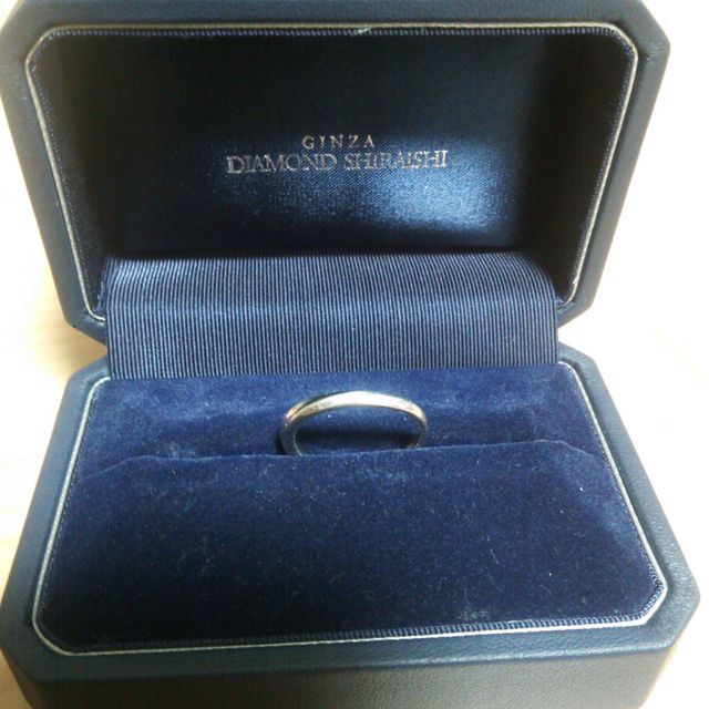 【銀座ダイヤモンドシライシの口コミ】 何よりもデザインが良かった。これから長く身につけるので飽きのこないデ…