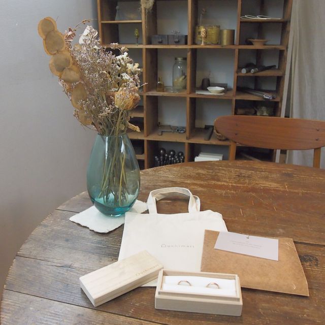 【uchimari(ウチマリ)の口コミ】 あまりギラギラしたものは好みでなく、普段から指輪をつけないのでシンプ…