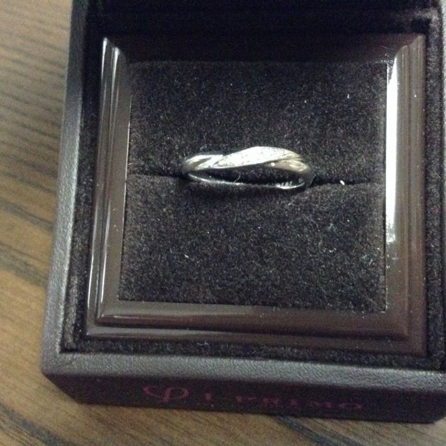 【アイプリモ(I-PRIMO)の口コミ】 結婚指輪でもシンプルなものでなく、少しダイヤモンドの付いたものが良か…