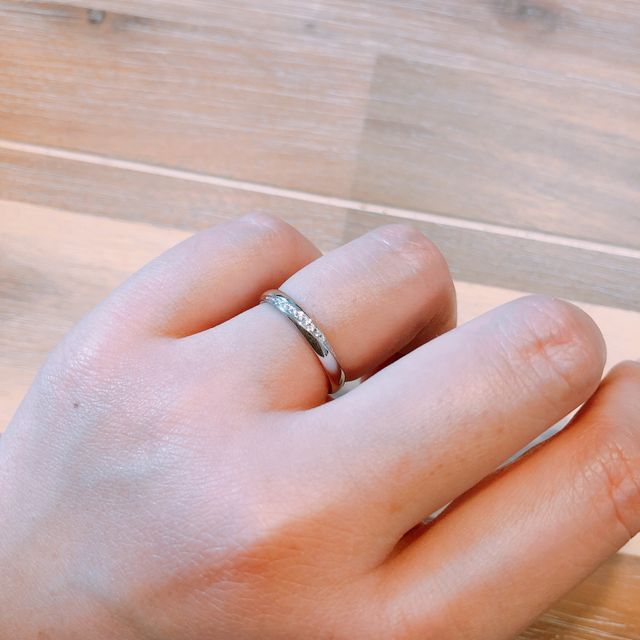 【PILOT BRIDAL(パイロットブライダル)の口コミ】 内甲丸仕上げという加工がされているので着け心地の良さは素晴らしいです…