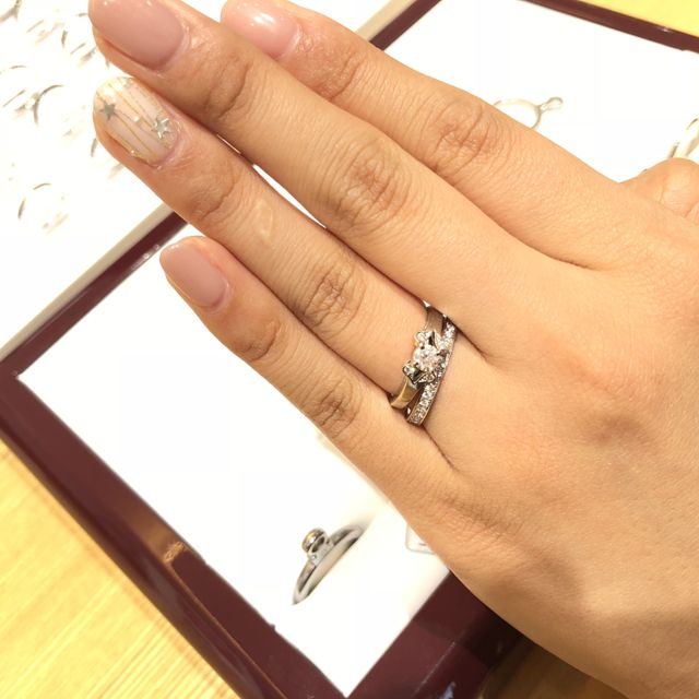 【カルティエ(Cartier)の口コミ】 カルティエバレリーナです。
デザイン、つけ心地、ともに満足でした！
サ…