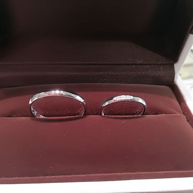 【アイプリモ(I-PRIMO)の口コミ】 新婦の指輪は普段づかいができるものを探していました。せっかくの結婚指…