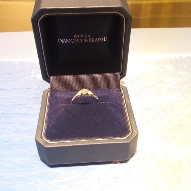 【銀座ダイヤモンドシライシの口コミ】 ダイヤモンドの輝きと値段、デザイン（リングの太さ）など全てが一番理想…