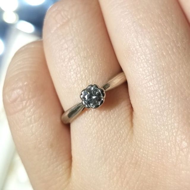 【杢目金屋(もくめがねや)の口コミ】 日本独自の伝統的な技法を駆使した和の雰囲気がある指輪です。非常に個性…