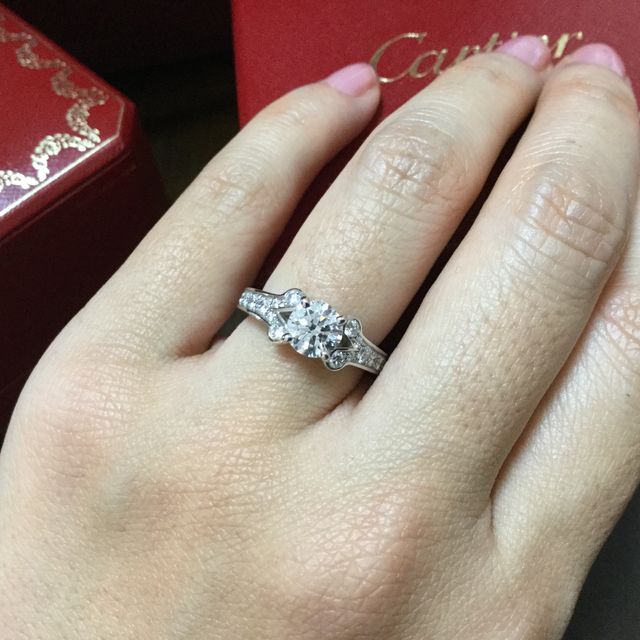【カルティエ(Cartier)の口コミ】 婚約指輪は、主人からの気持ちなので主人が気に入ったものを貰いたいと決…